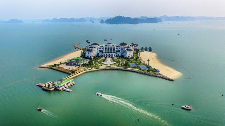 The Best 5 Star Hotels in Ha Long Bay