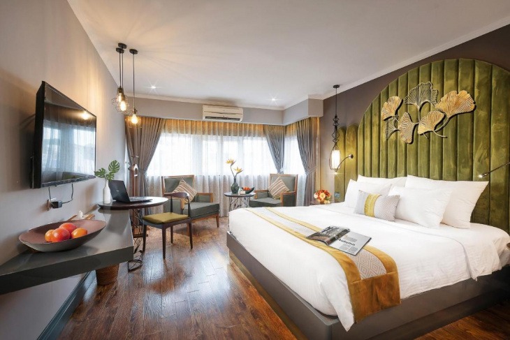 11 top hanoi old quarter hotels