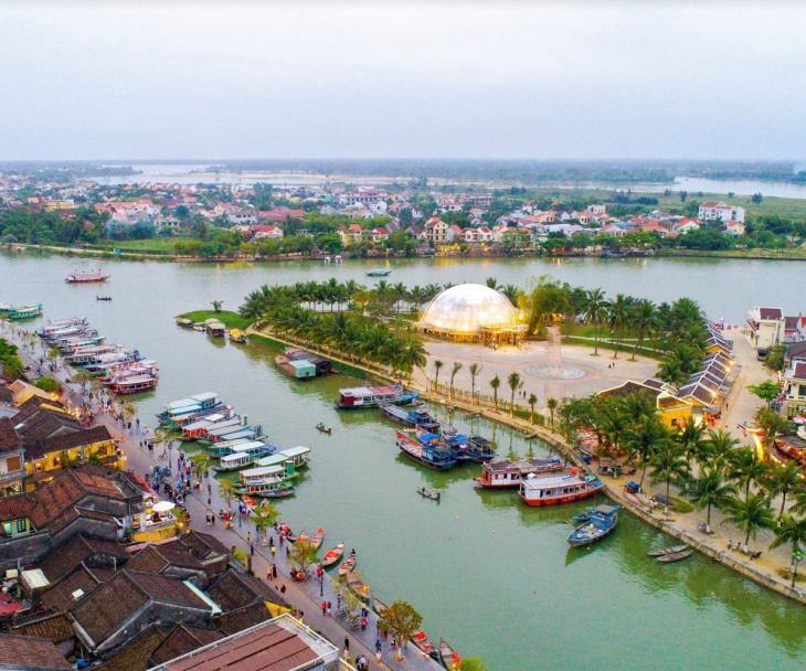 hoi an lune center for the performing arts