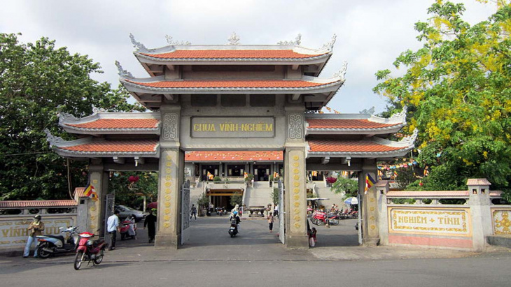 chùa vĩnh nghiêm – viếng thăm điểm du lịch tâm linh nổi tiếng sài gòn (2022)