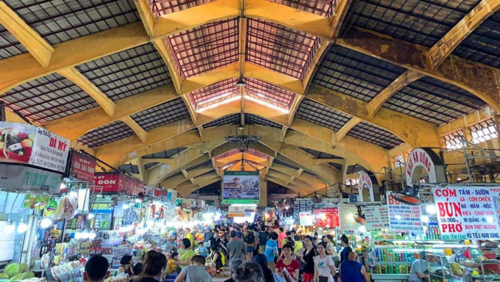 chợ bến thành – khám phá khu chợ hơn 100 năm tuổi ở sài gòn (2022)