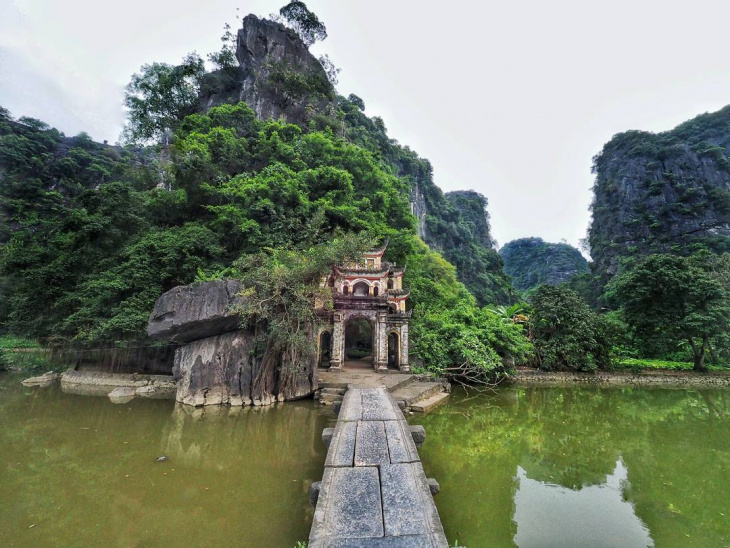Bich Dong Pagoda – Ninh Binh City