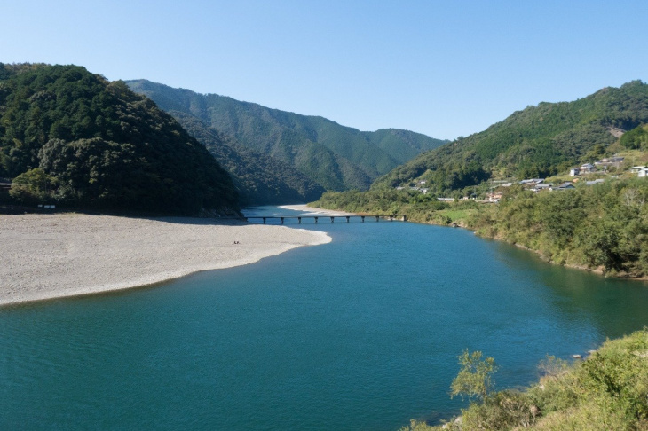 8 điểm du lịch ở tỉnh kochi - nơi có con sông xanh lớn nhất shikoku