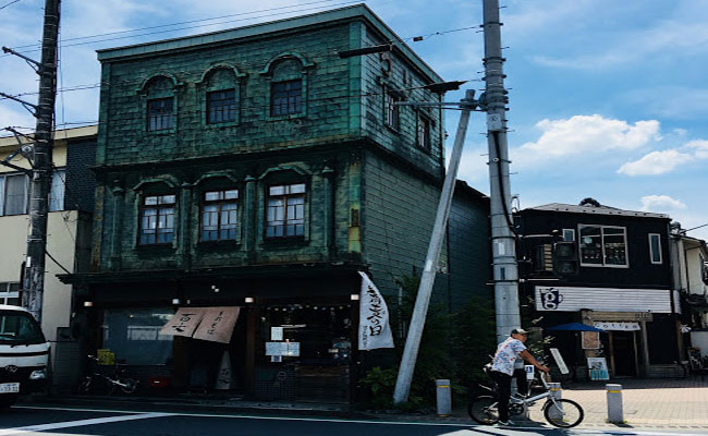 Đến “kiến trúc lịch sử” Saitama thưởng thức mì soba ngon “nứt lòng”