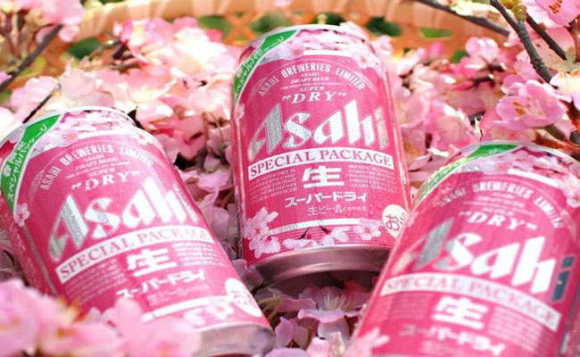 “Săn lùng” các sản phẩm được gắn mác limited từ hoa anh đào ở Nhật Bản