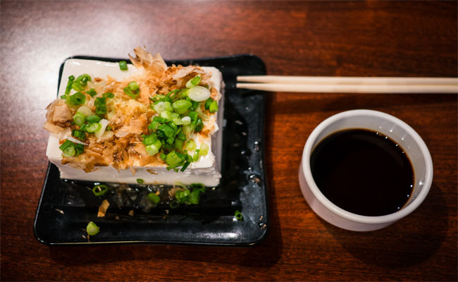 Học cách giảm cân và thanh nhiệt với món tofu lạnh kiểu Nhật