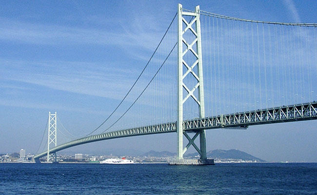 Có gì “hot” ở Akashi Kaikyo – cây cầu treo dây võng dài nhất thế giới?