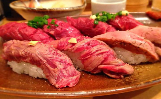 nghe đã “ớn lạnh” nhưng không thể bỏ lỡ với những món từ sakura-niku