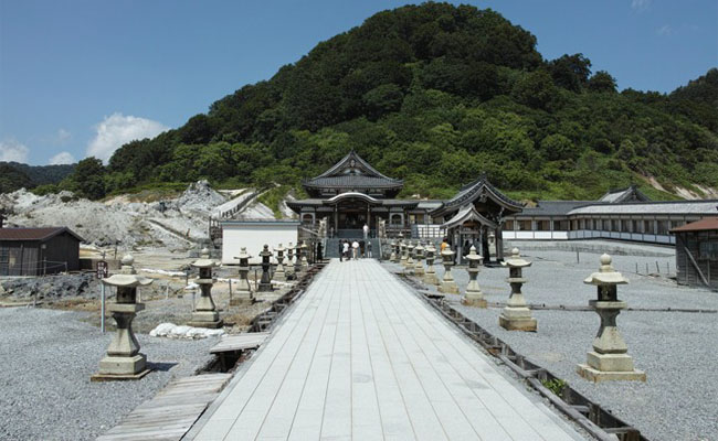 Núi Osorezan – vùng đất tiềm ẩn và linh thiêng nhất Nhật Bản