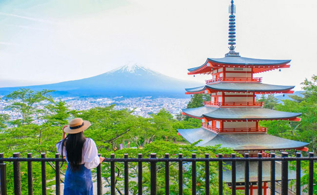 Những góc “sống ảo” đẹp thần sầu y hệt postcard ở Nhật Bản