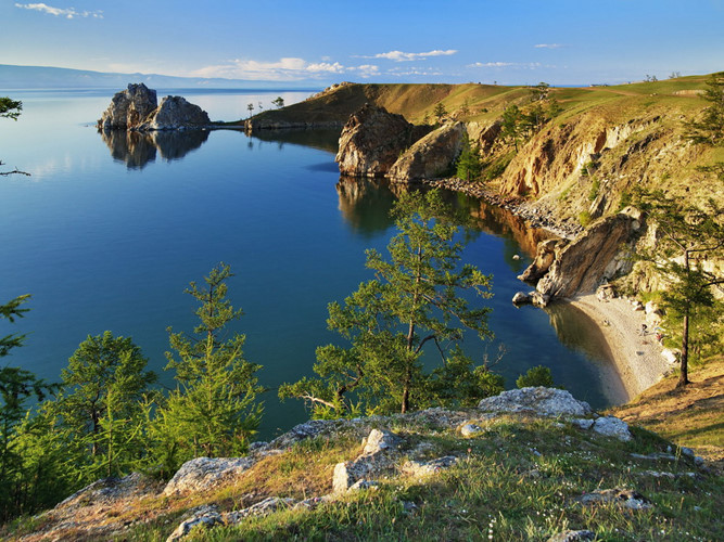 Khám phá vẻ đẹp của hồ Baikal trong hành trình du lịch nước Nga