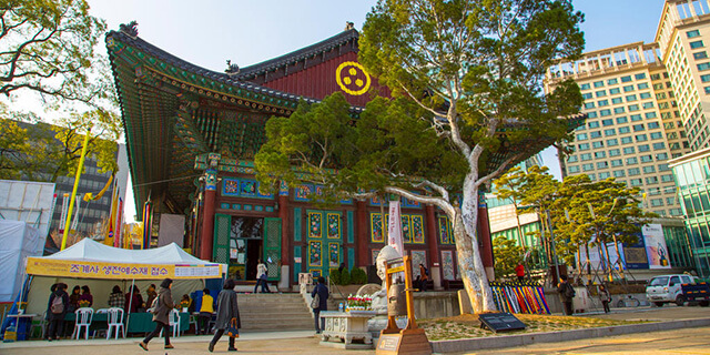 Thăm chùa Tào Khê trong chuyến du lịch Hàn Quốc