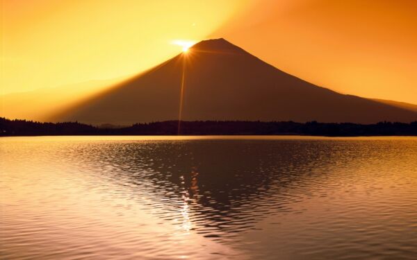 Ngắm Mặt Trời Mọc Trên đỉnh Núi Phú Sĩ