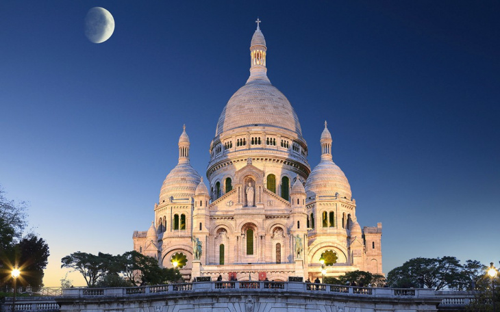 khám phá vẻ đẹp lãng mạn của thành phố paris nước pháp
