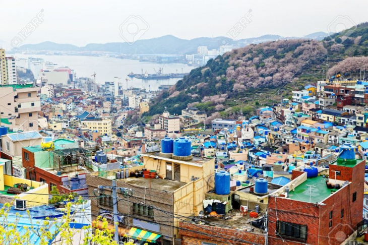 Những địa điểm du dịch nổi tiếng ở Busan Hàn Quốc hấp dẫn khách du lịch