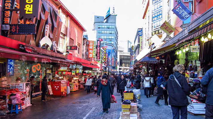Dạo Vòng Quanh Mua Sắm Tại Khu Chợ Nổi Tiếng Hàn Quốc –  Chợ Namdaemun