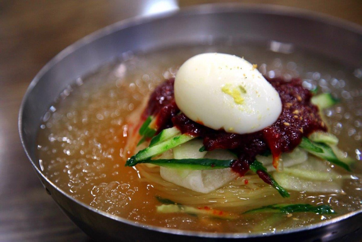 Những món ăn ngon bạn nên thử khi đi du lịch tại Busan Hàn Quốc?