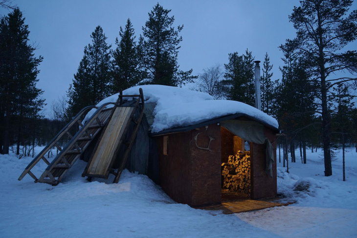 thành phố murmansk (nga) yên bình, cổ kính quanh năm tuyết phủ