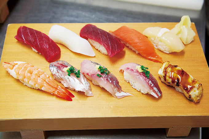 đến tokyo đừng quên ghé thăm những nhà hàng sushi nổi tiếng này