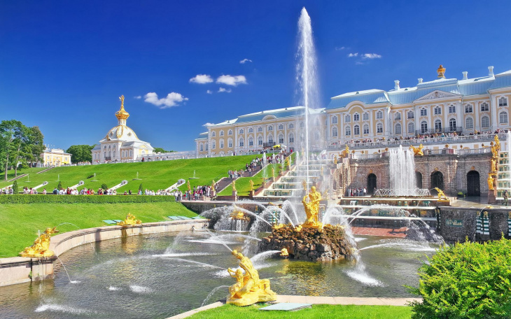  St.Peterbursg với những địa danh nổi tiếng không thể bỏ qua khi đi tour Nga