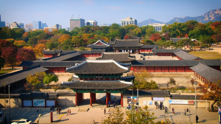 Khám Phá Xương đức Cung – Cung điện Tráng Lệ Tại Hàn Quốc