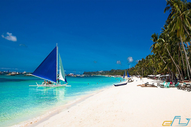 top 8 bãi biển đẹp nhất thế giới