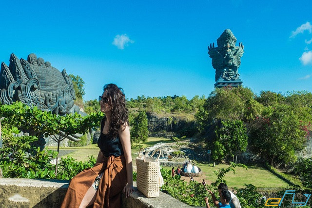 Ghé thăm công viên văn hóa Garuda Wisnu Kencana tại Bali