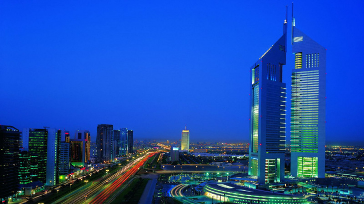 hãy tận hưởng một đêm ở khách sạn jumeirah emirates towers dubai