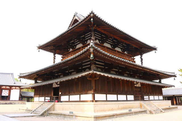 ngôi chùa gỗ horyuji cổ nhất với hơn 1400 năm linh thiêng ở nhật bản