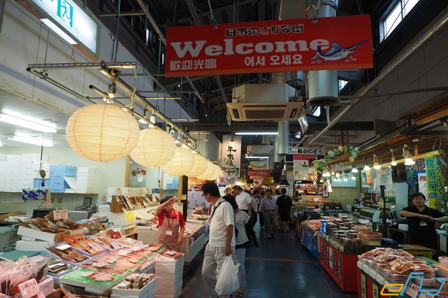 khám phá những khu chợ cá nổi tiếng nhất ở nhật bản