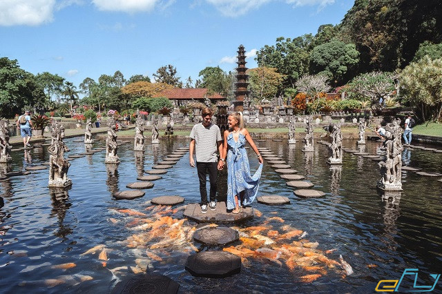 Đến Bali đừng quên check-in tại cung điện nước Taman Tirtagangga