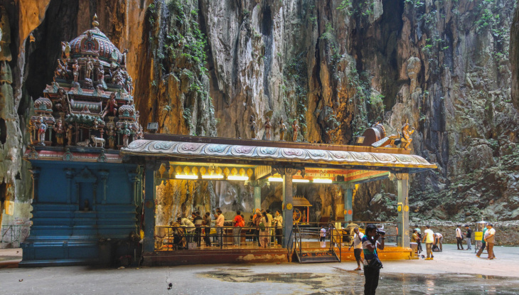 hang động huyền bí batu tại malaysia có gì đặc biệt?