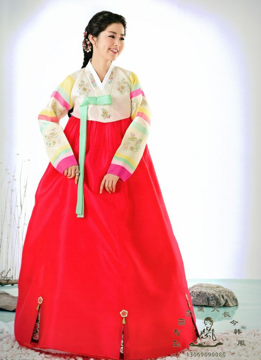 Mặc Hanbok trong tour du lịch Hàn Quốc 5 ngày 4 đêm