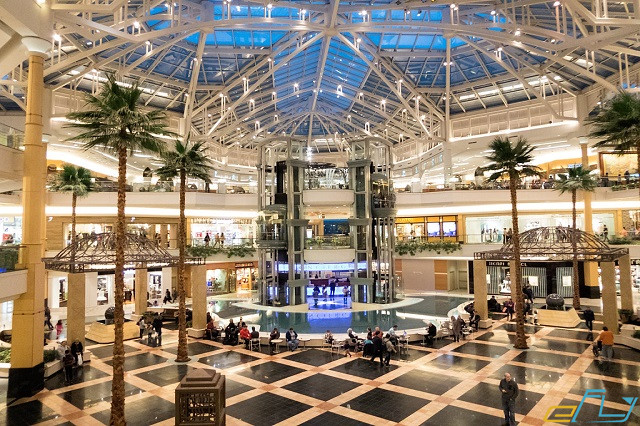 top 10 trung tâm mua sắm nổi tiếng ở michigan