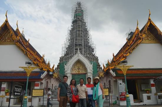 Wat Arun - điểm hành hương không thể bỏ qua ở Thái Lan