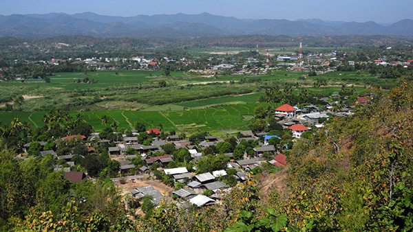 Khám phá khu vực cư trú tạm thời Mae La ở Thái Lan