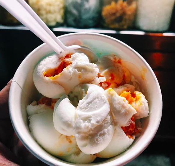 Thử thách với 2 món kem trứng của Thái Lan