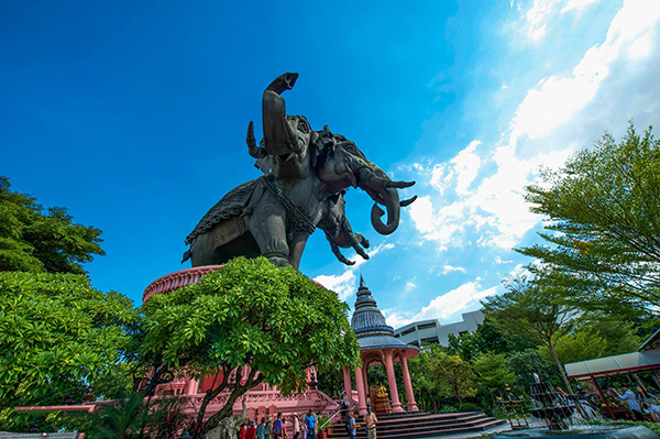 Tham quan Bảo tàng Samut Prakan Erawan khi du lịch Thái Lan