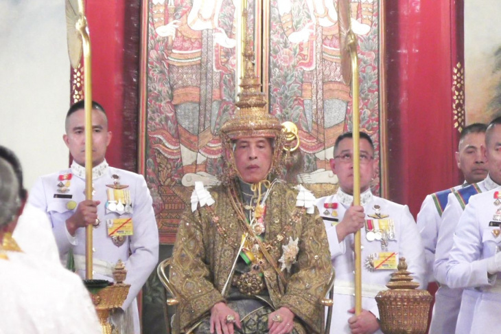 Tìm hiểu về danh xưng Hoàng gia và quý tộc Thái Lan