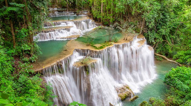 Du lịch Thái Lan khám phá thác nước 7 tầng Erewan