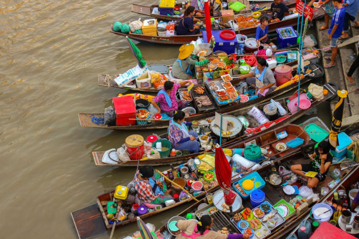 Top 7 chợ nổi Bangkok khiến du khách say mê