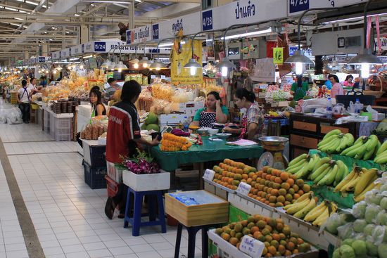 or tor kor – chợ lớn thứ 4 thế giới về thực phẩm tươi sống