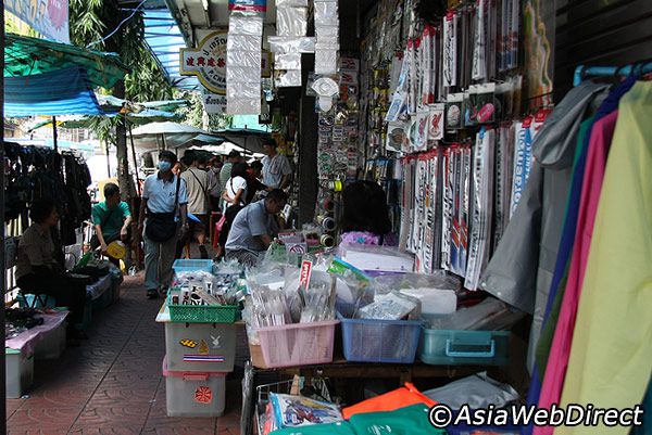 chợ khlong thom – chợ đèn pin ở bangkok