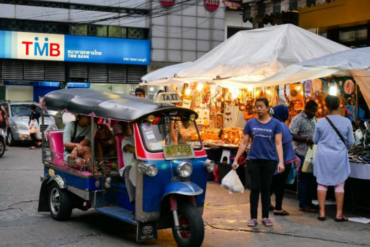 Khám phá chợ Pratunam ở Bangkok Thái Lan