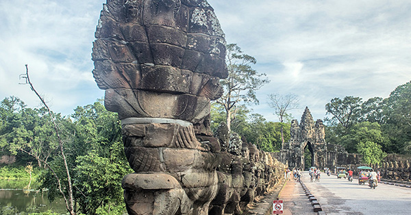 Đền Baksei Chamkrong - điểm tham quan có giá trị ở Campuchia