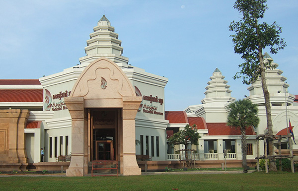 Du lịch Campuchia tham quan Bảo tàng Quốc gia Angkor
