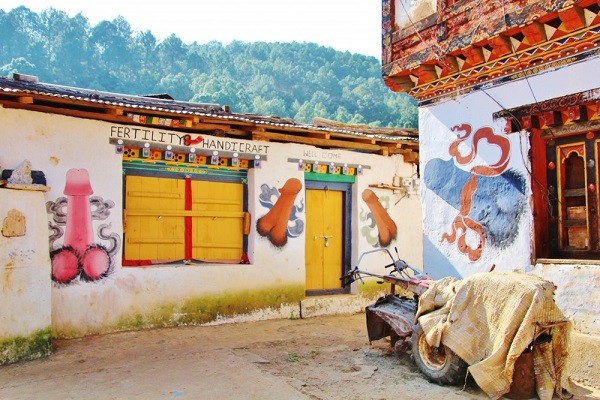 khám phá, trải nghiệm, độc đáo văn hoá thờ tượng hình dương vật tại bhutan