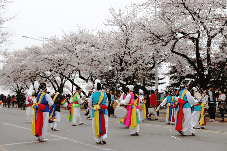 khám phá, trải nghiệm, lễ hội mùa xuân hàn quốc - hòa cùng “khúc hát” của mùa xuân xứ sở kim chi