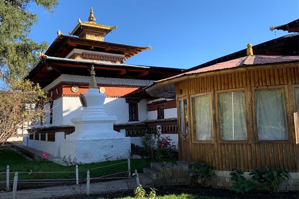khám phá, trải nghiệm, những thú vị về kyichu lhakhang, ngôi chùa cổ nhất ở bhutan