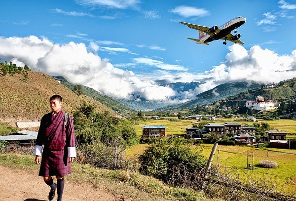 khám phá, trải nghiệm, khám phá sân bay paro của bhutan